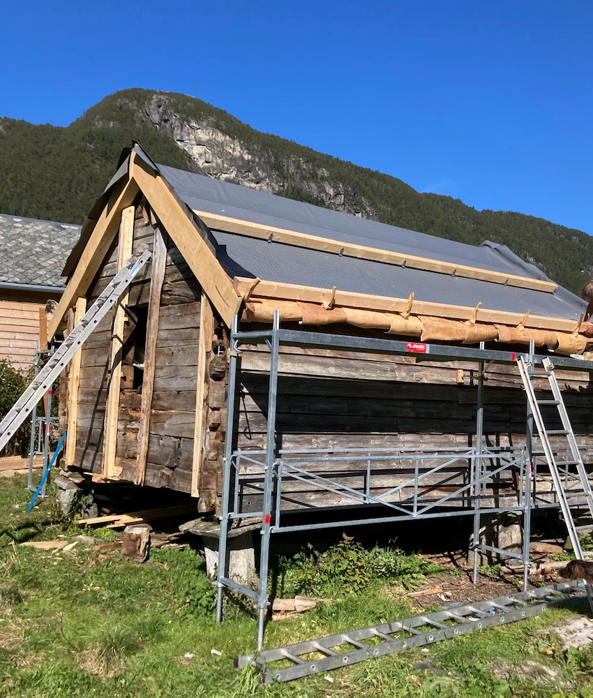 Historisk bygg frå 1500-talet, Guddal.